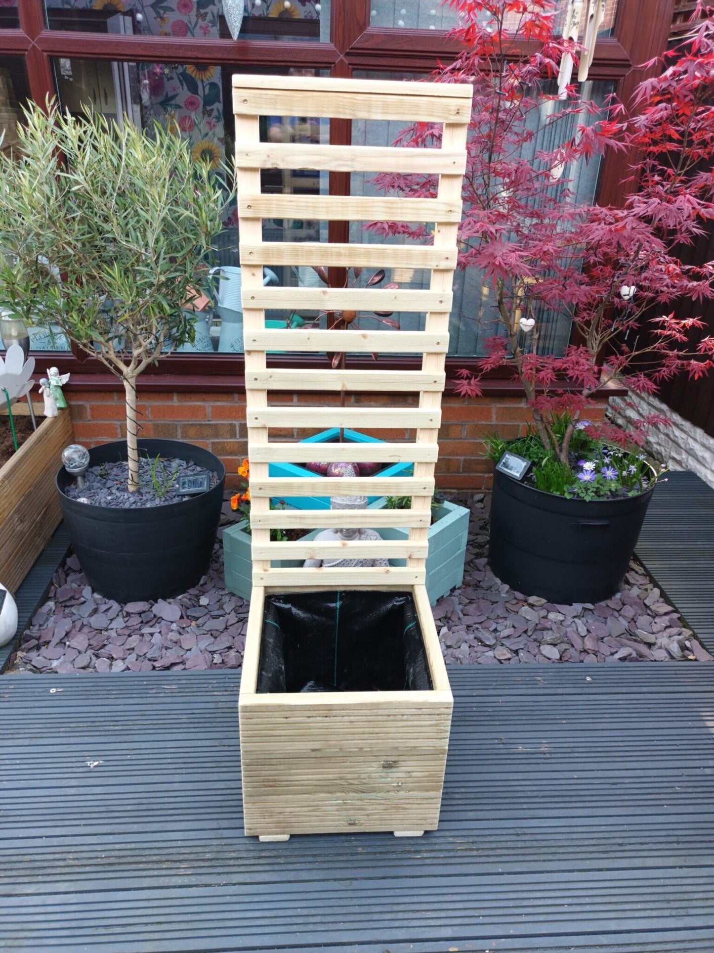 40cm X 40cm Wooden Decking Style Treated Planter With 100cm Trellis